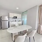 Apartment View Talay6 By Blue Ocean *