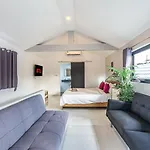 Luxury Pool Villa Pattaya Center C8 - 4 Bedroom