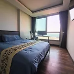 อพาร์ทเม้น Nomad's View - Peak Towers - Sea View 43sqm *