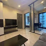 芭提雅中心地区 The Base 高档公寓酒店 อพาร์ทเม้น