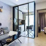 The Base芭提雅市中心 出门商场711海滩 泼水节最热闹地方 อพาร์ทเม้น Pattaya