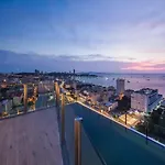 芭提雅市中心海景双卧室 步行街酒吧商场海滩步行几分钟可到