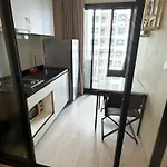 芭提雅中心地区 The Base 高档公寓酒店 *