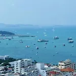 The Base芭提雅市中心 出门商场711海滩 泼水节最热闹地方 อพาร์ทเม้น