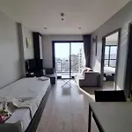 อพาร์ทเม้น 芭提雅市中心海景双卧室 步行街酒吧商场海滩步行几分钟可到