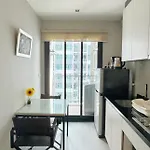 The Base芭提雅市中心 出门商场711海滩 泼水节最热闹地方 อพาร์ทเม้น Pattaya
