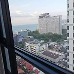 芭提雅中心地区 The Base 高档公寓酒店 *