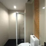 Stylish Pool-view With Balcony - New Nordic Vip 3, Pratumnak อพาร์ทเม้น *