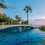 The Palm Wongamat 2br Beachfront 34th Floor Panoramic Sea View *