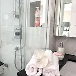 อพาร์ทเม้น The Panora Pratamnak Luxury Sea View 1 Bdr Flat *
