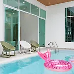 5 Bedroom 7bath Ktv Swimming Pool วิลล่า Pattaya