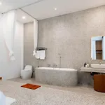 5 Bedroom 7bath Ktv Swimming Pool * Pattaya
