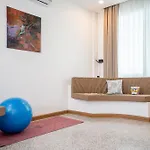 Walking Street 5 Bedroom 7bath Ktv Swimming Pool