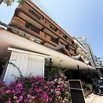 Cocoon Hideaway อพาร์ทเม้น