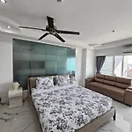 Apartment View Talay6 By Blue Ocean *
