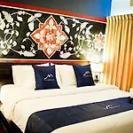 Maytara Hotel 3*