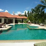 วิลล่า Majestic Pool *