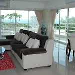 View Talay 7 Jomtien Beach Condominium