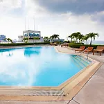 โรงแรม Markland Seaside 3*