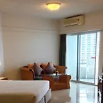 โรงแรม Markland Seaside