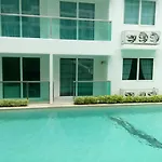 Amazon Jomtien อพาร์ทเม้น *