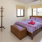 Ratana - House Walking Street 7 Bedrooms *