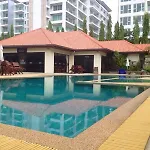 Majestic Pool Pattaya