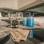 Luxury Seaview The Peak Towers 200m To