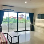 Apartment R-Con Wongamat