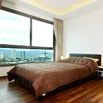 Peak Towers Apartment *
