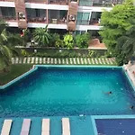 อพาร์ทเม้น Diamond Pattaya