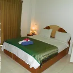 Malee Bar Apartment