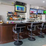 โรงแรม The Links 3*