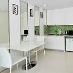 Amazon Jomtien อพาร์ทเม้น *