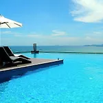 Wong Amat Tower * Pattaya