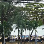 จอมเทียนโบ๊ทเฮ้าส์ 3* Pattaya
