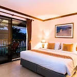จอมเทียนโบ๊ทเฮ้าส์ โรงแรม Pattaya