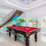 Tewaree - House Walking Street 4 Bedrooms Villa