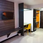 Mr. Mac\'S Hotel