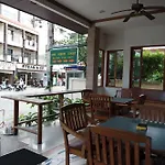 อพาร์ทเม้น New Nikom Court