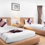 โรงแรม Markland Seaside 3*