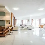 โรงแรม Markland Seaside Pattaya