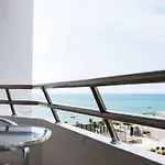 Markland Seaside โรงแรม Pattaya