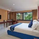 Resort Floral - Dolphin Circle Pattaya