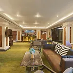 Resort Floral - Dolphin Circle 4*