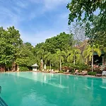 Resort Floral - Dolphin Circle Pattaya
