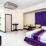 Sawasdee Sunshine Hotel 2*