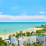 Markland Beachfront By Fantasea Beach