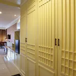 Floral - Dolphin Circle 4* Pattaya