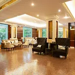Resort Floral - Dolphin Circle